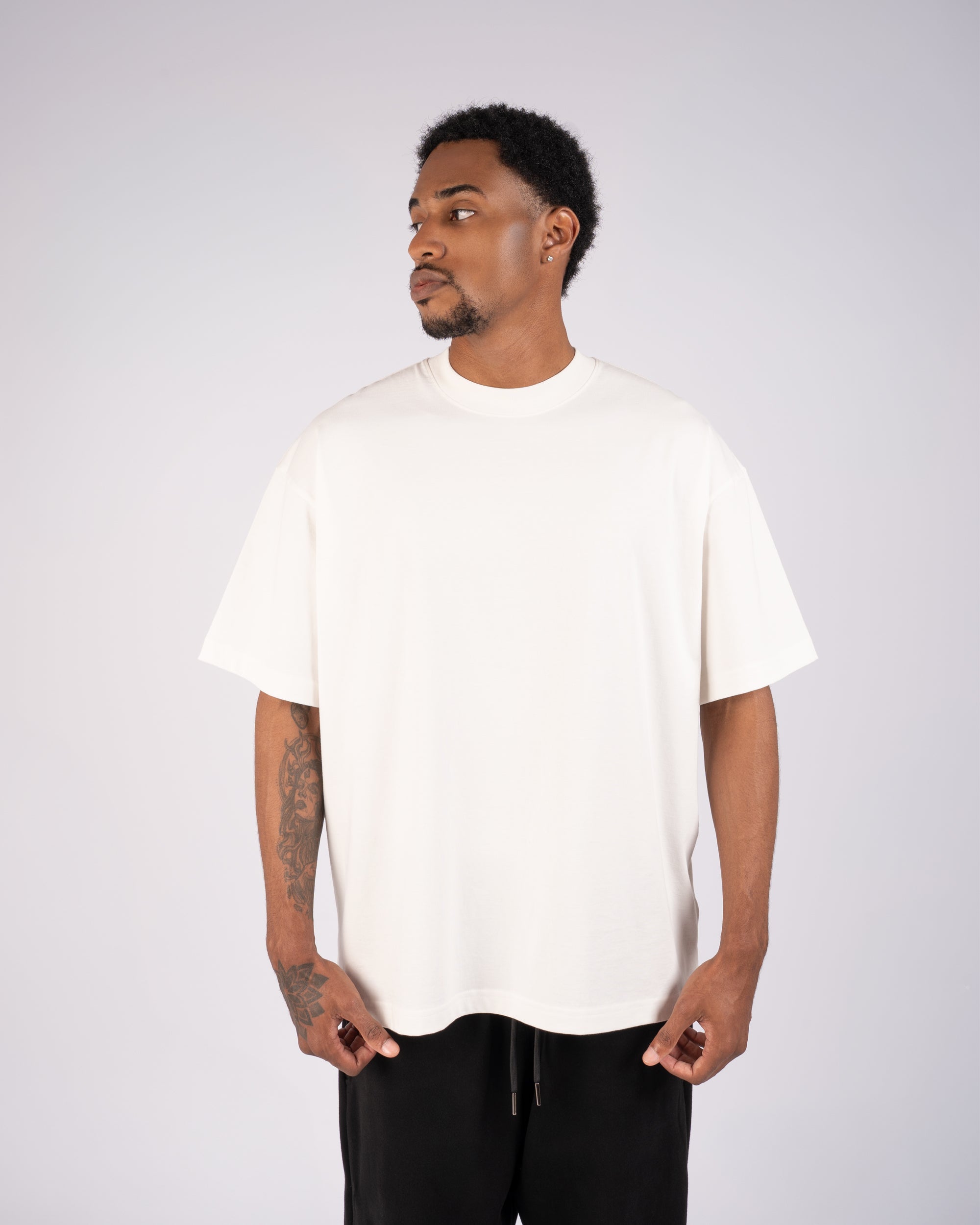 OVERSIZED T-SHIRT 200 GSM - OFF WHITE