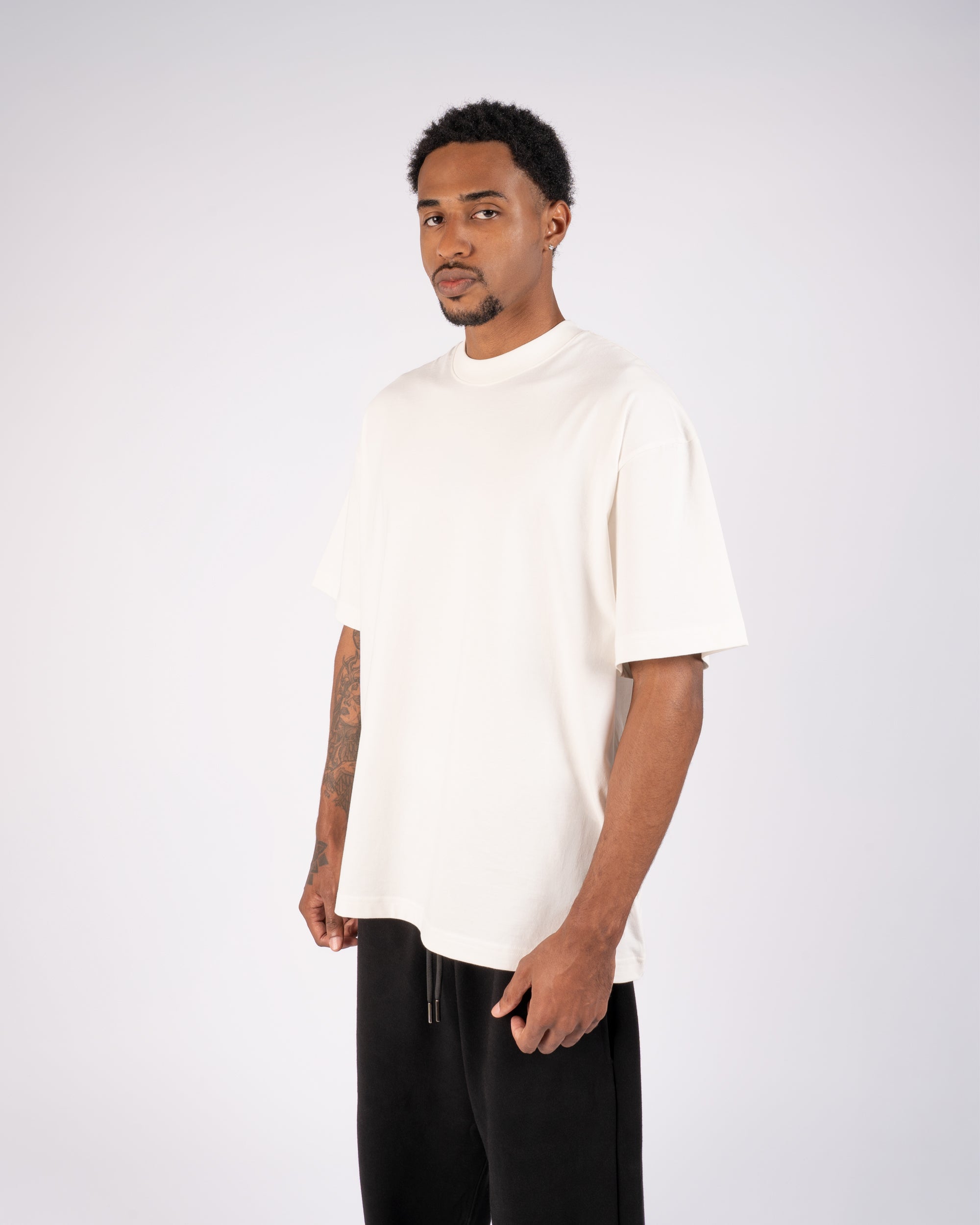 OVERSIZED T-SHIRT 200 GSM - OFF WHITE
